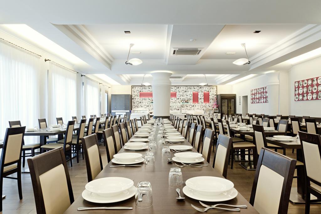 Hotel Stanchini 贝拉里亚-伊贾马里纳 外观 照片